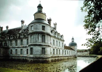 Ansicht der Fassade vom Garten, gebaut 1642-50